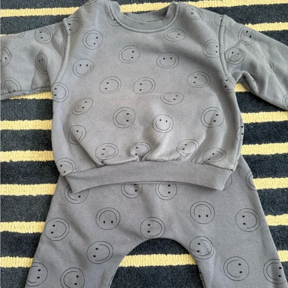 Boys Lot 4t/ 5t Grayson Mini and Cat & Jack lot! - Picture 4 of 15